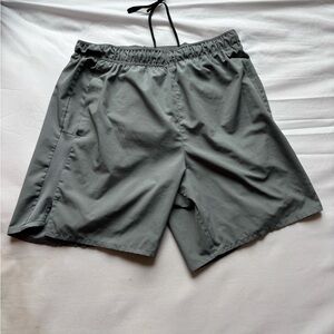 Nike Dri-FIT Light Gray Shorts